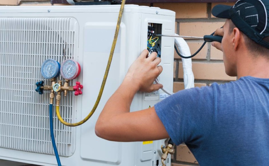 Instalador de aires acondicionados en residencias