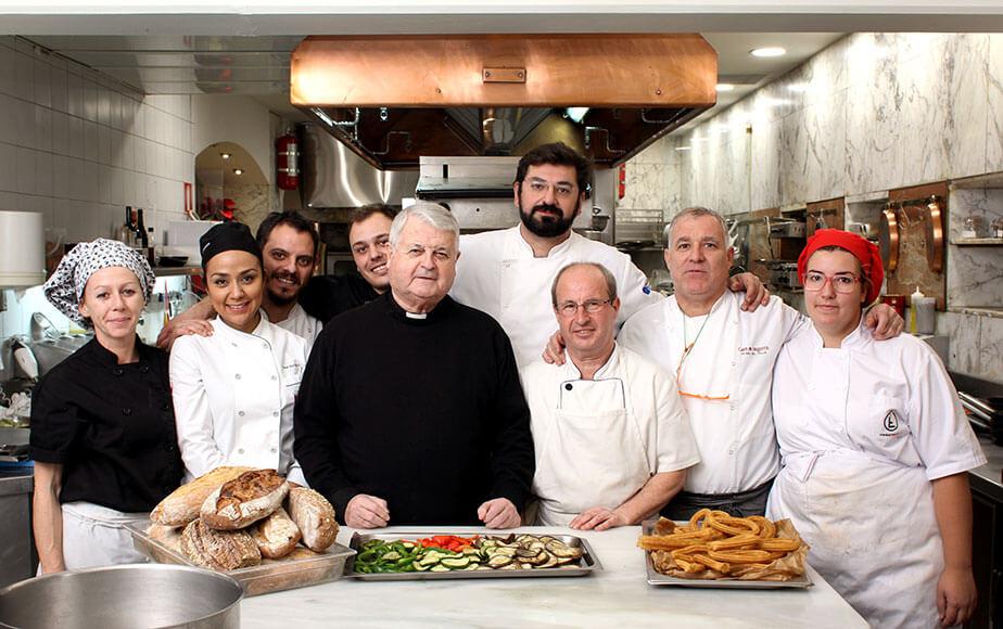 Padre Luis Lezama Barañano fundador y presidente del grupo Lezama