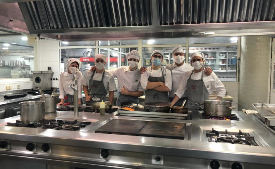 Estudiantes de la Escuela de Hostelería de Sevilla