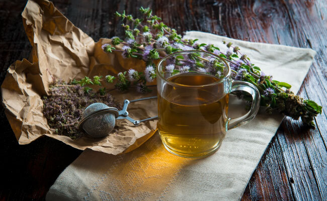 infusiones-y-tes-que-tomar-para-el-dolor-de-estomago